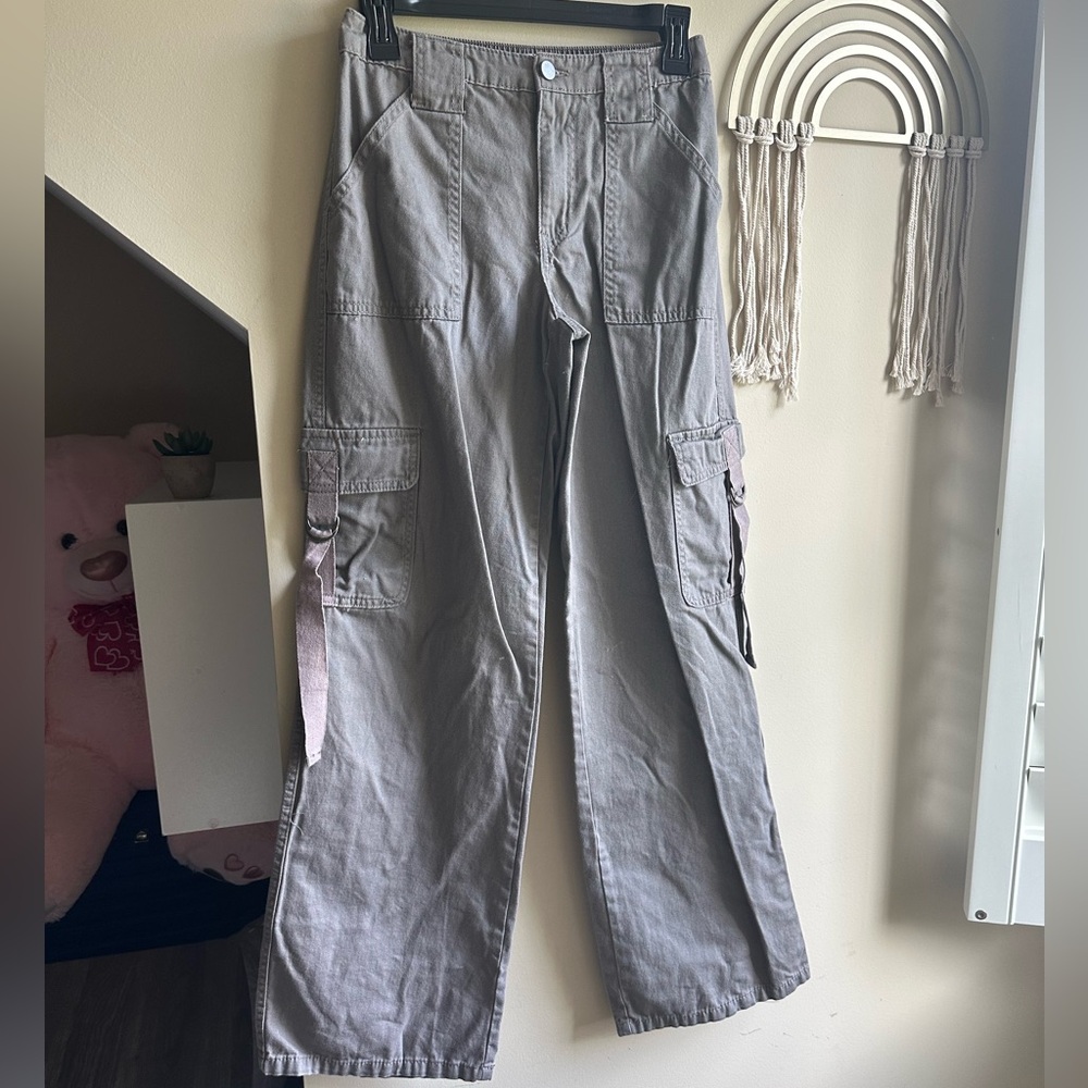 Tinseltown Tan Cargo Pants with Relaxed Fit
